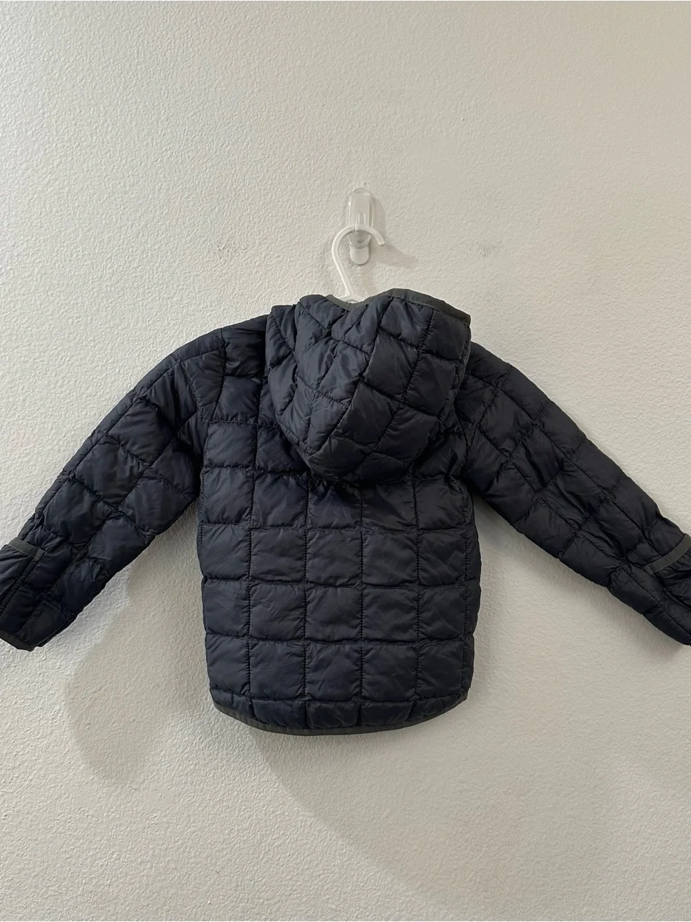 The North Face Kids' Thermoball Hooded Full Zip Jacket Size 12 - 18M Gray